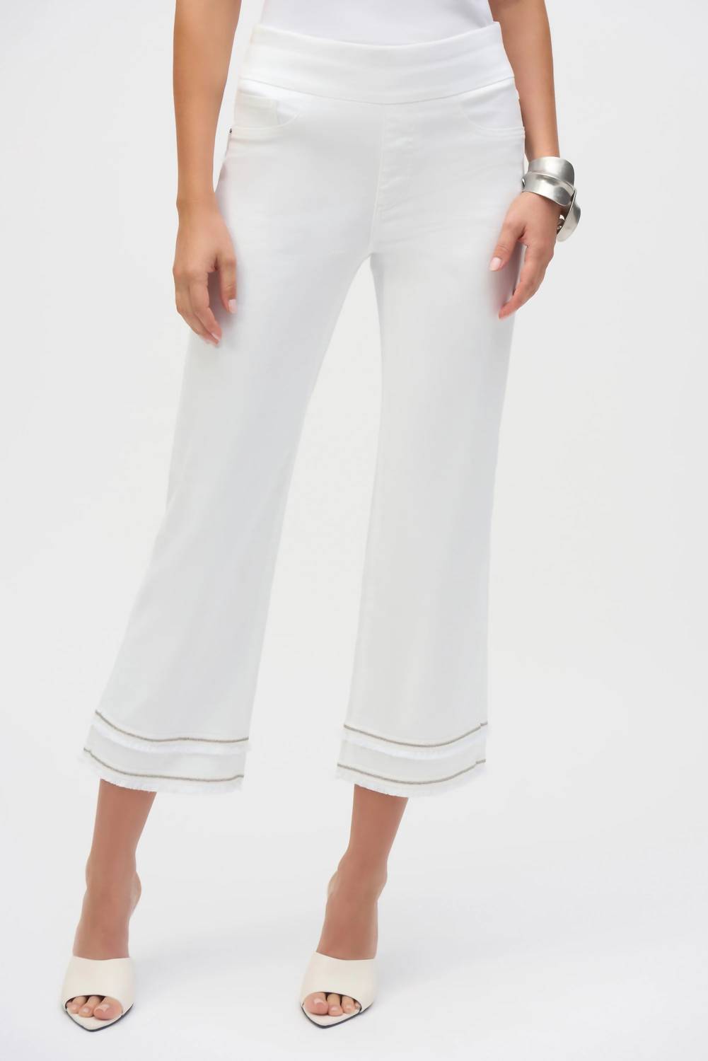 Joseph Ribkoff - Fringe Beaded Pull On Cropped Jeans