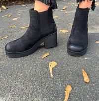OLEM Women's Make It Right Boots in black - women's shoe - view 4