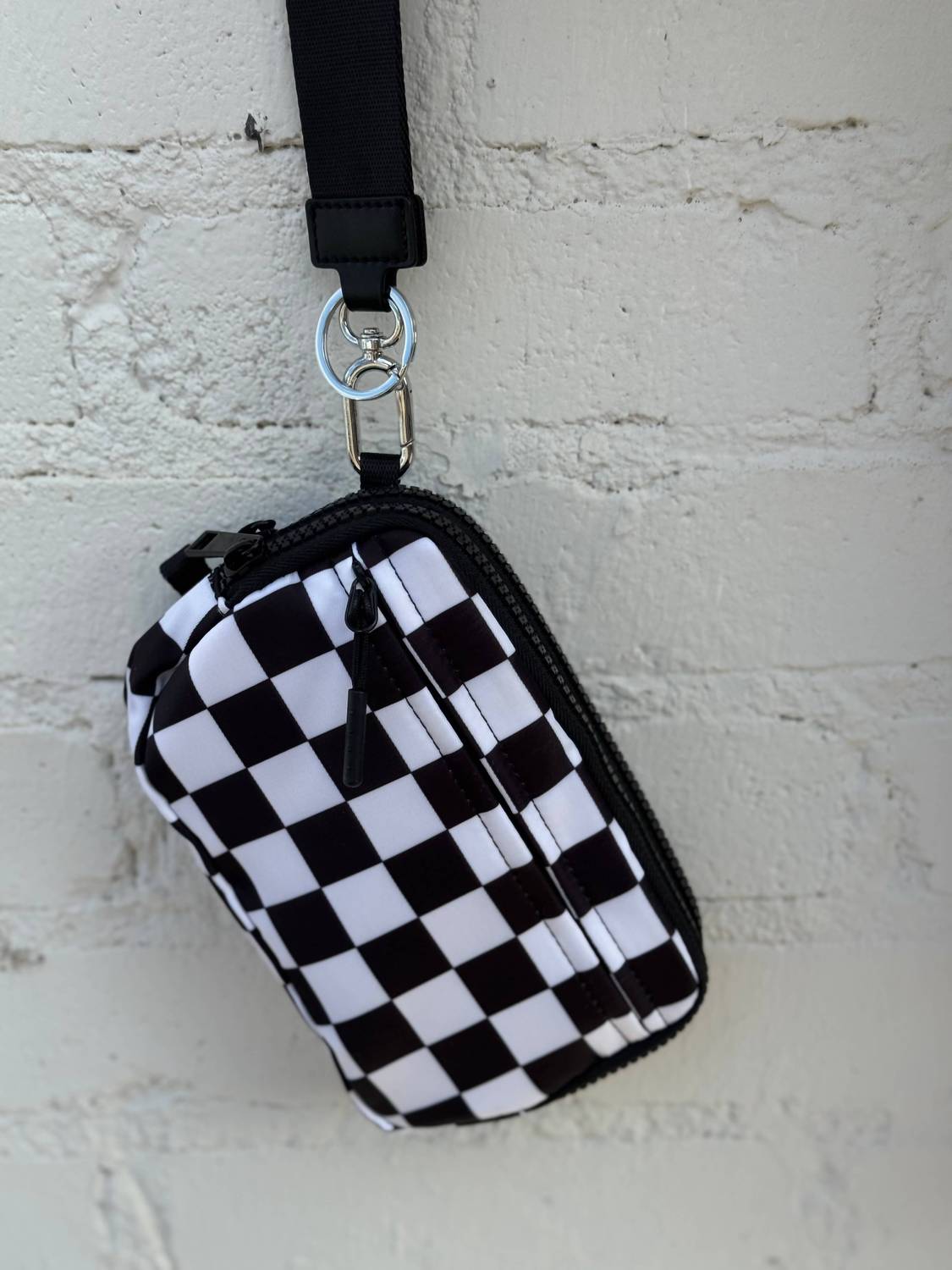 Kaydee Lynn - Women's Crossbody Wristlet