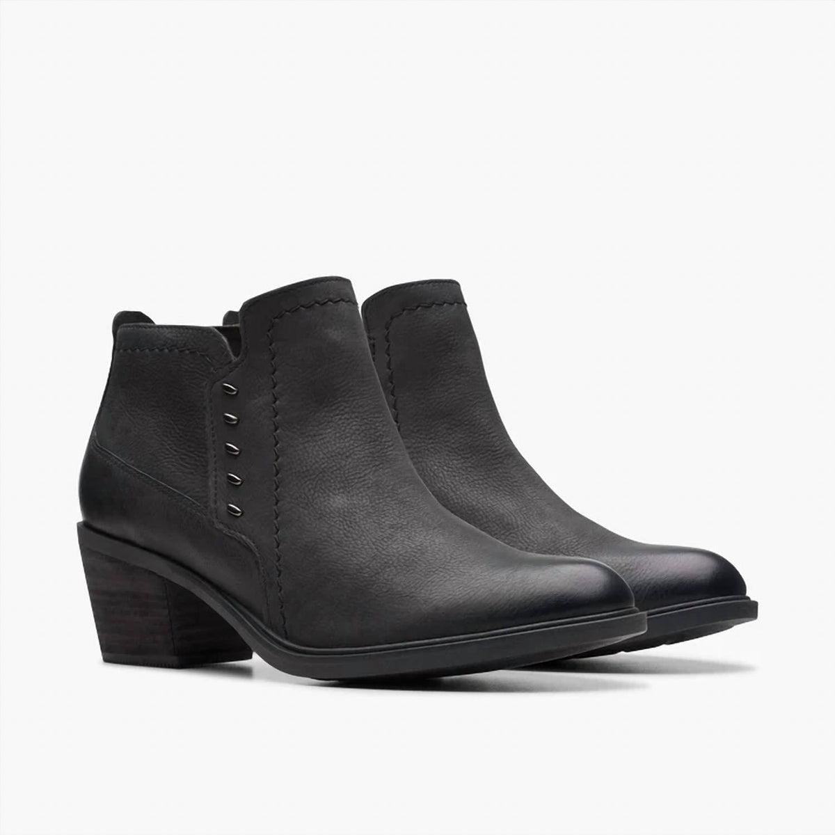 Clarks - Women's Neva Lo Ankle Boots