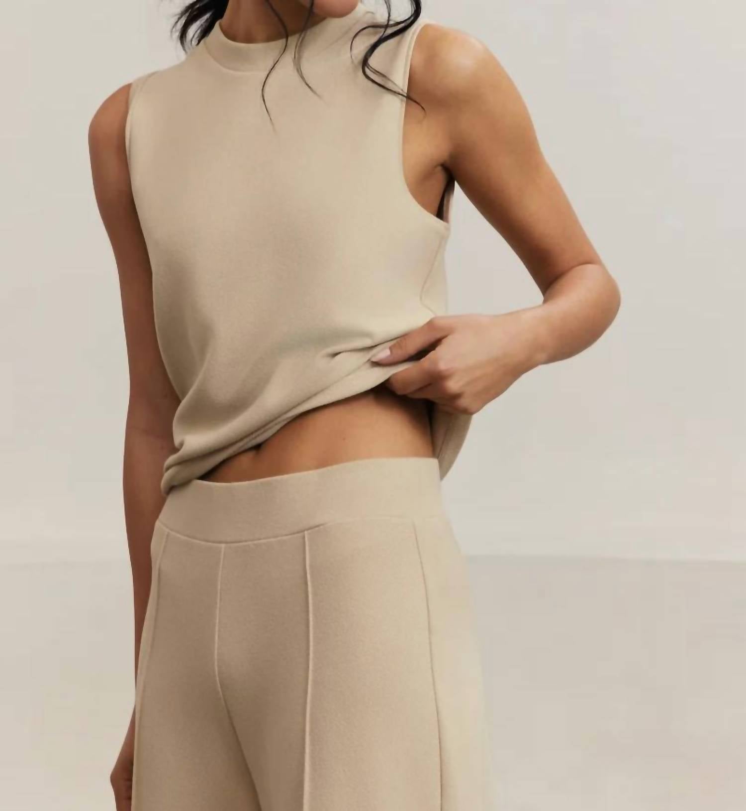 Lune Active - Forest Essential Sleeveless Top
