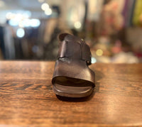 T STRAP