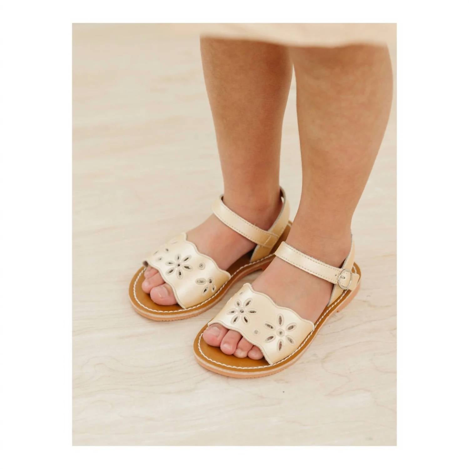L'Amour - Girl's Augusta Sandals - Toddler