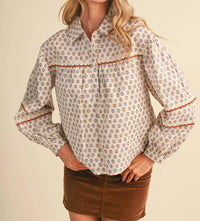 &Merci - Floral Lace Trim Button Up Top