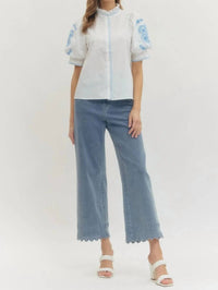 Entro - Women's Floral Embroidered Puff Sleeve Top