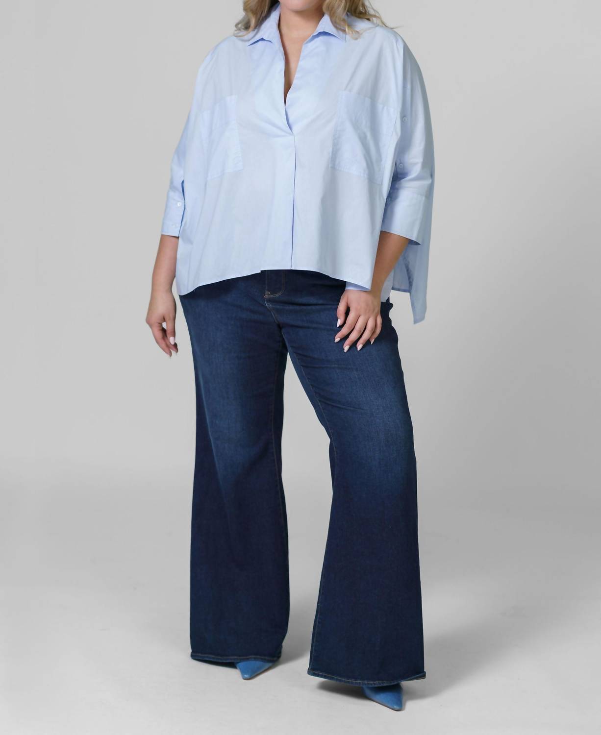 Psophia - Camisa Cut Out Top - Plus