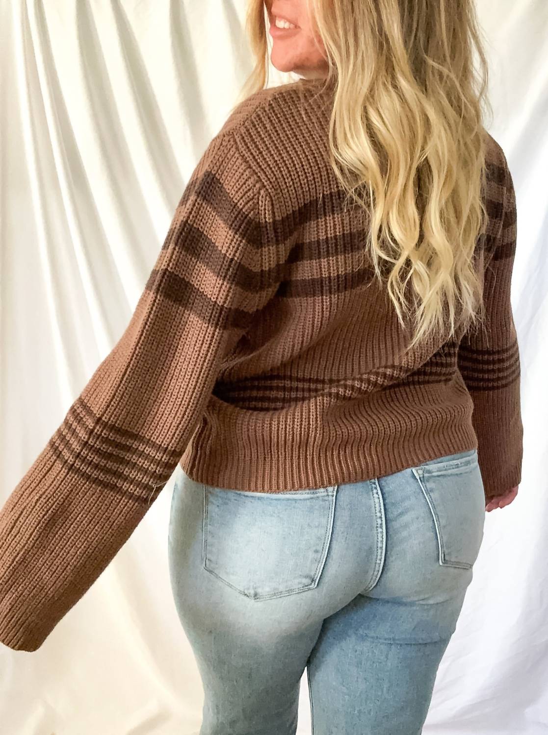 Le Lis - Charley Striped Knit Sweater