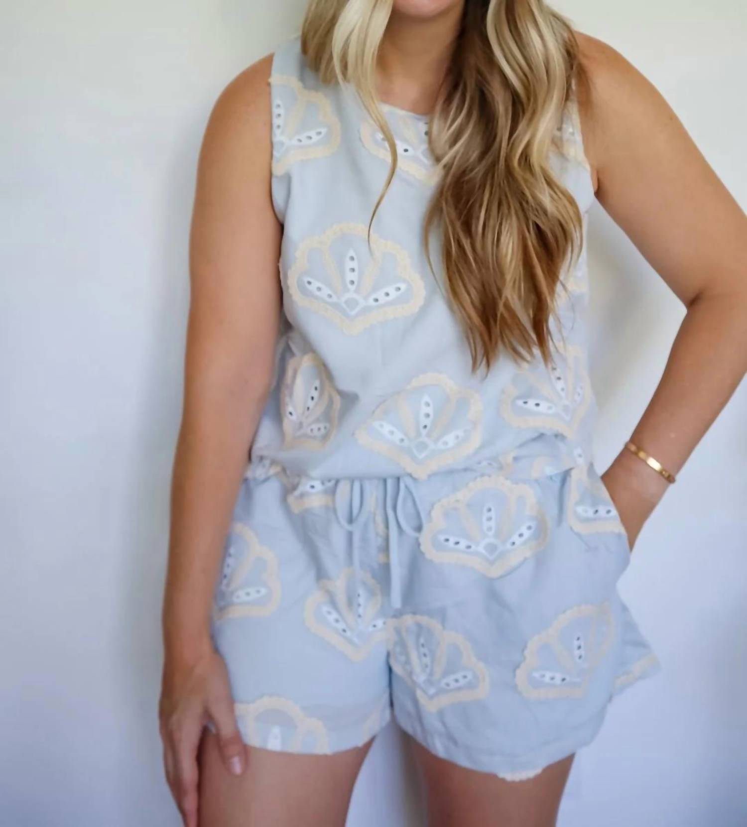 Lalavon - Sydney Seashell Embroidery Top & Shorts Set