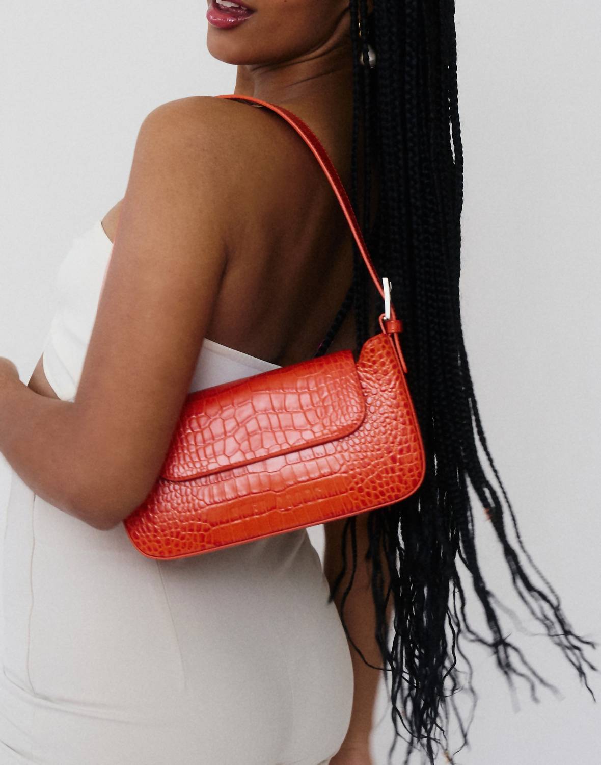 Hyer Goods - Women's Buckle Bag Handbag