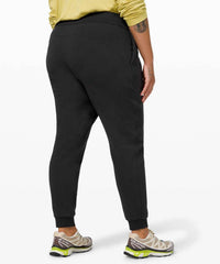 Lululemon - Scuba High Rise Jogger