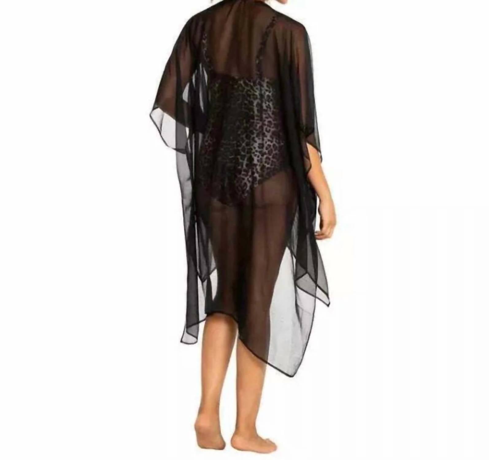 Cyn & Luca - V-neck One Piece Swimsuit & Cover Up