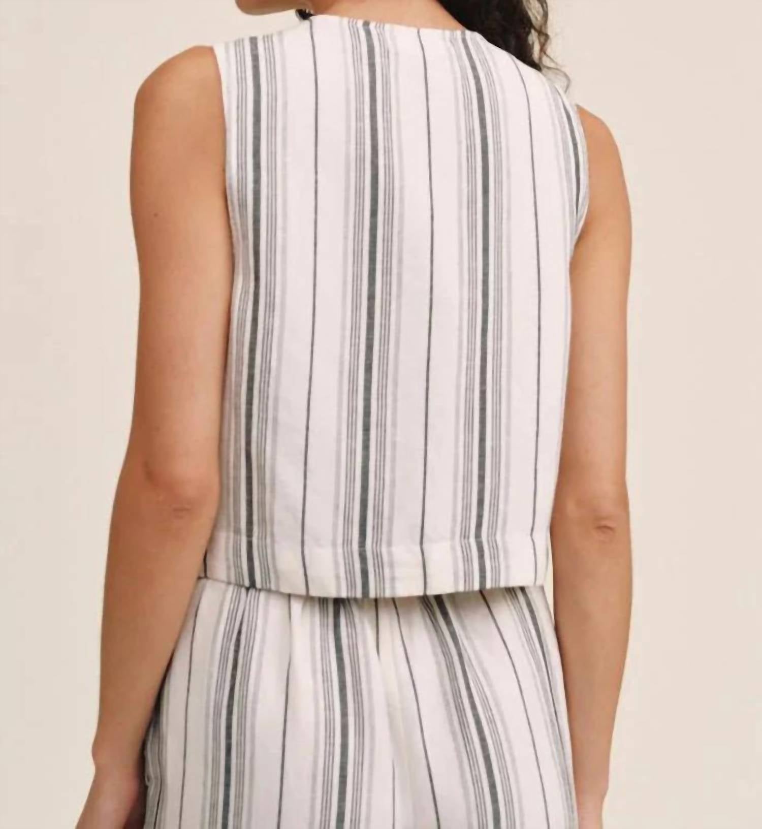 Bella Dahl - Sleeveless Button Front Top