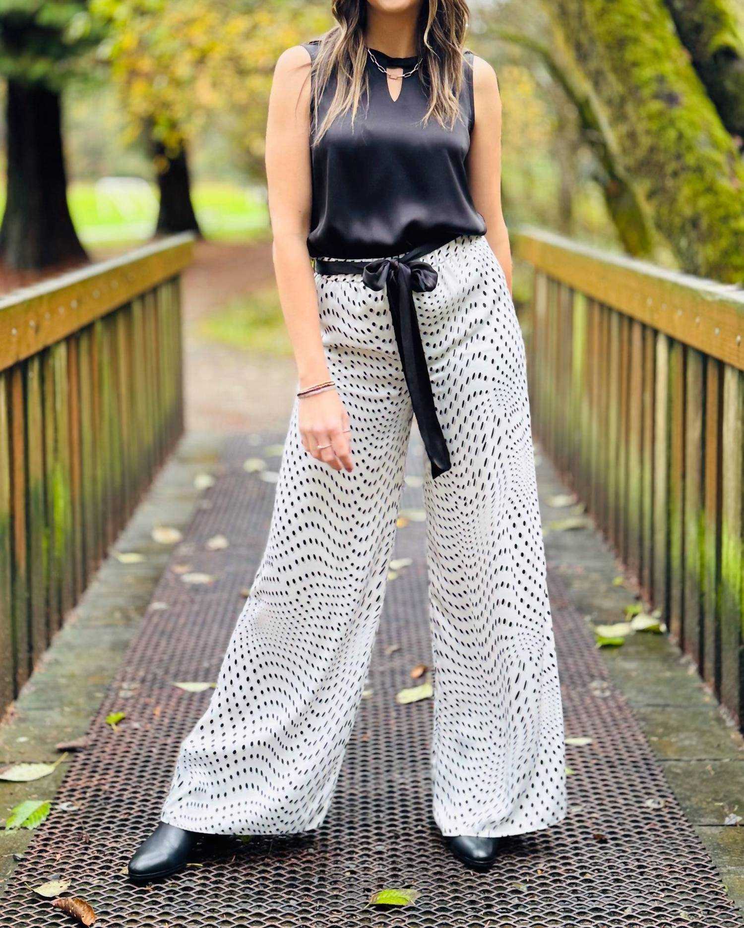 Joseph Ribkoff - Chic Polka Dot Pants