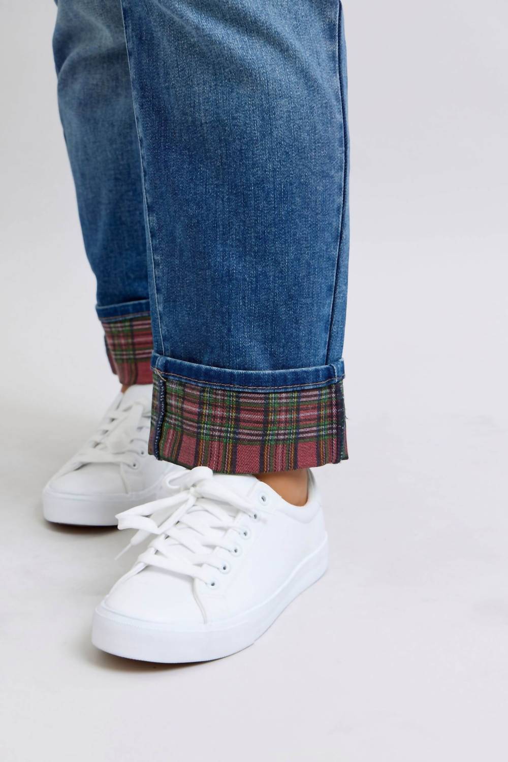 Judy Blue - Mid Rise Plaid Print Cuff Boyfriend Jean