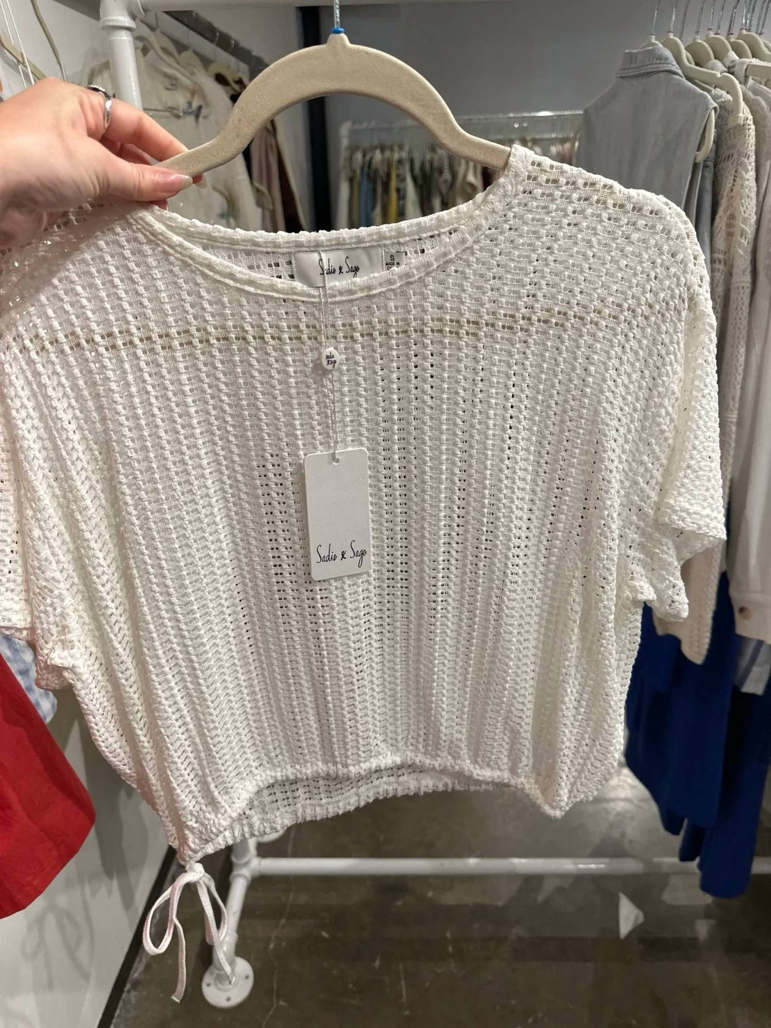Sadie & Sage - Ridge Elastic Hem Top