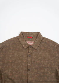 Iron & Resin Men's California Shirt in brown - men's shirt - detail view