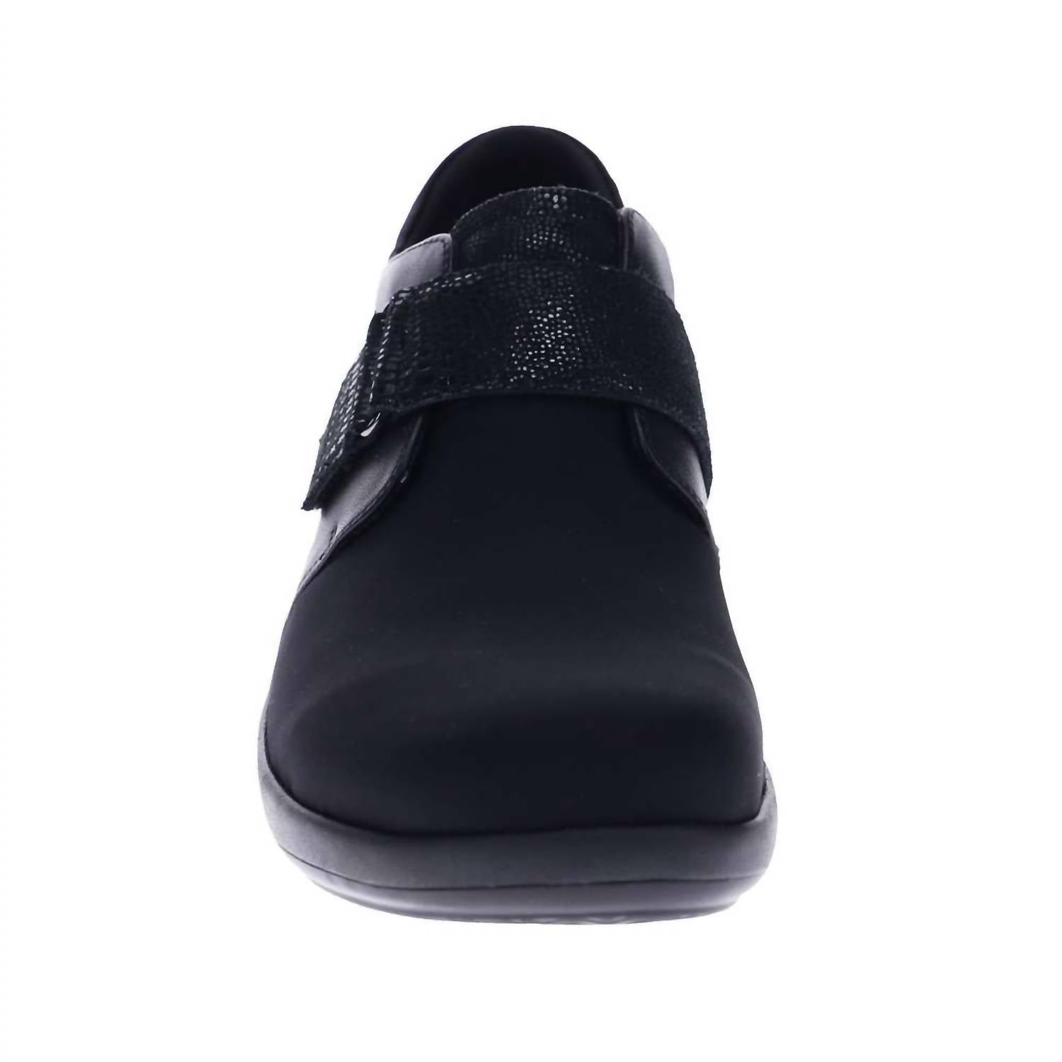 Revere - Women's Izmir Leather Loafer