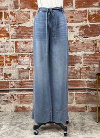 Oat New York - Women's Ophelia Belted High Rise Jean