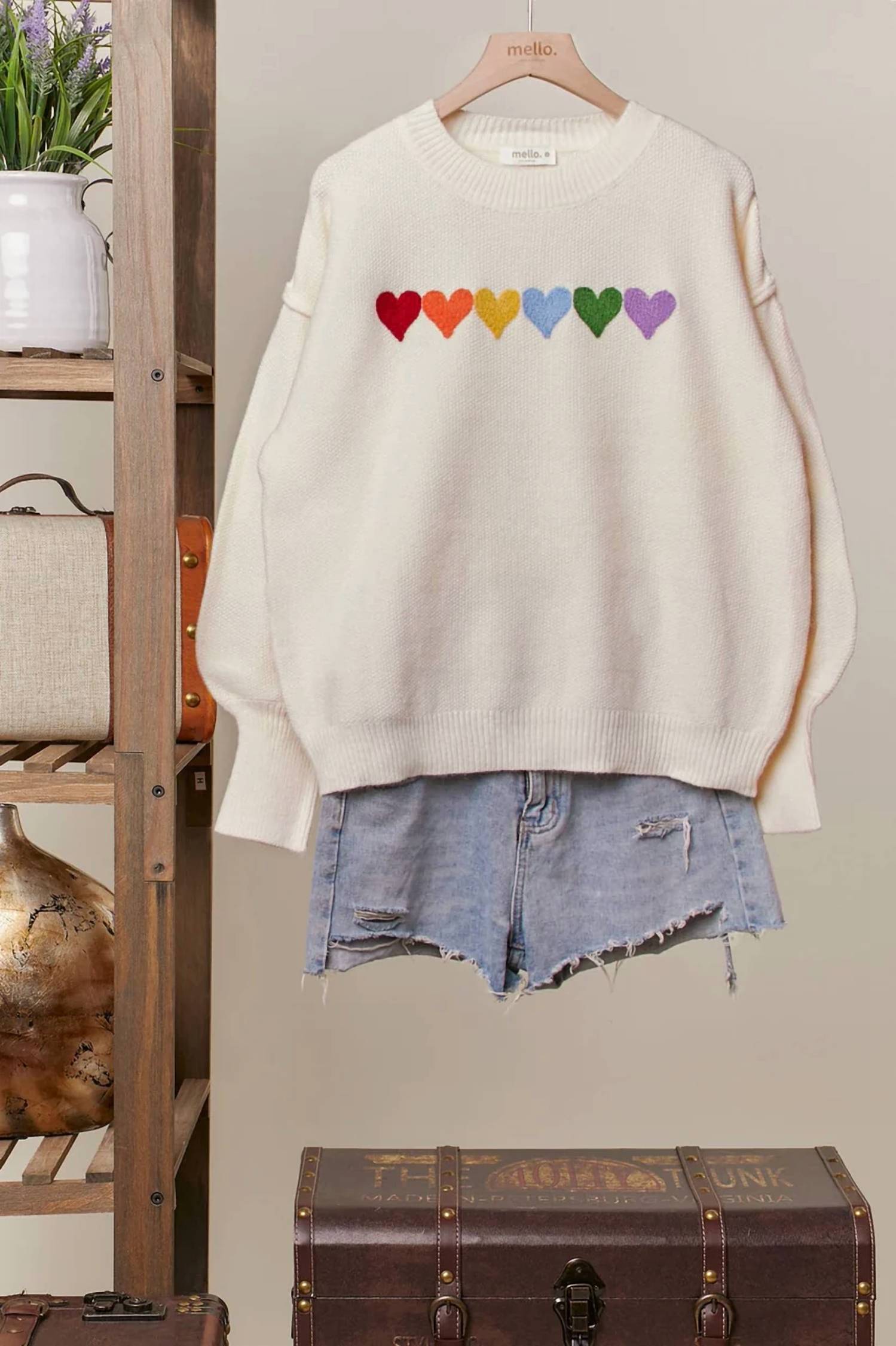 Mello - Rainbow Heart Shaped Patch Sweater