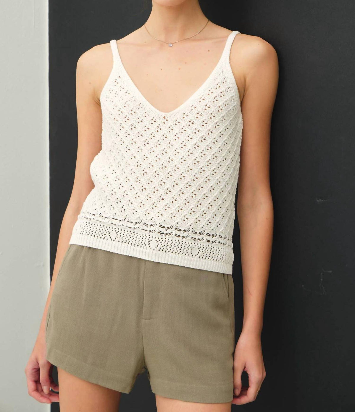 Be Cool - Brynne Knit V-neck Tank Top