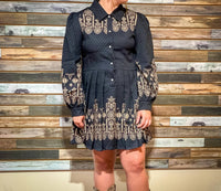 Lucky & Blessed - Women's Pleated Pearl Snap Dress