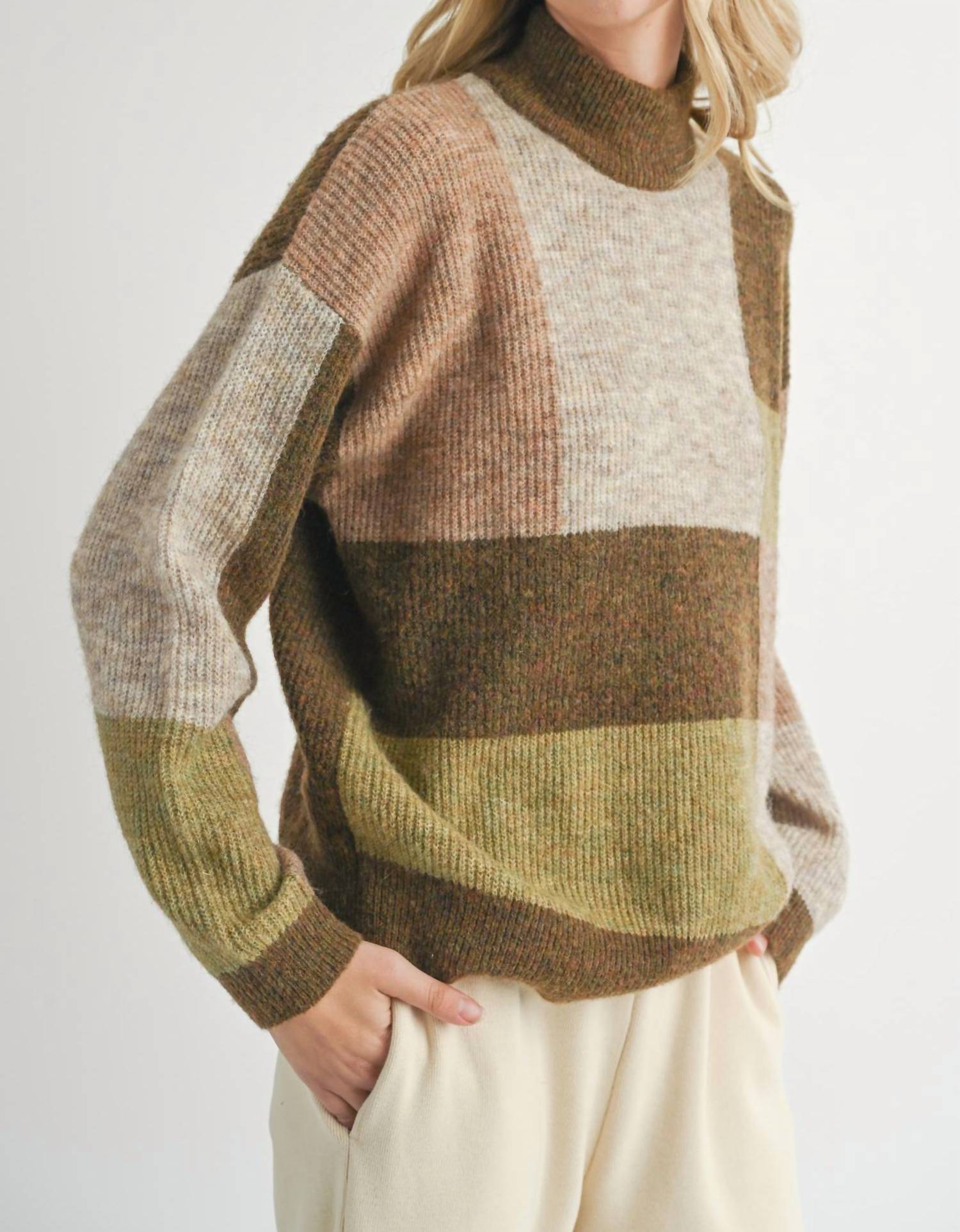 Sadie & Sage - Forrest Walk Turtleneck Sweater