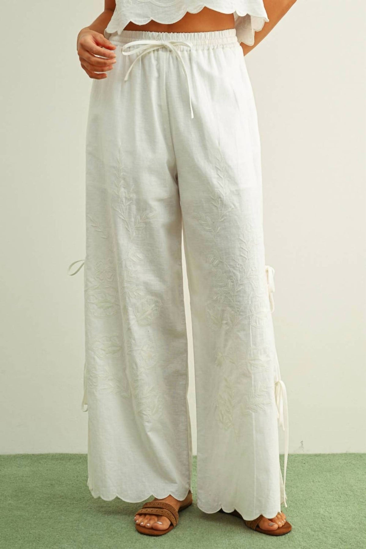 Miou Muse - Embroidery Side Tie Pants