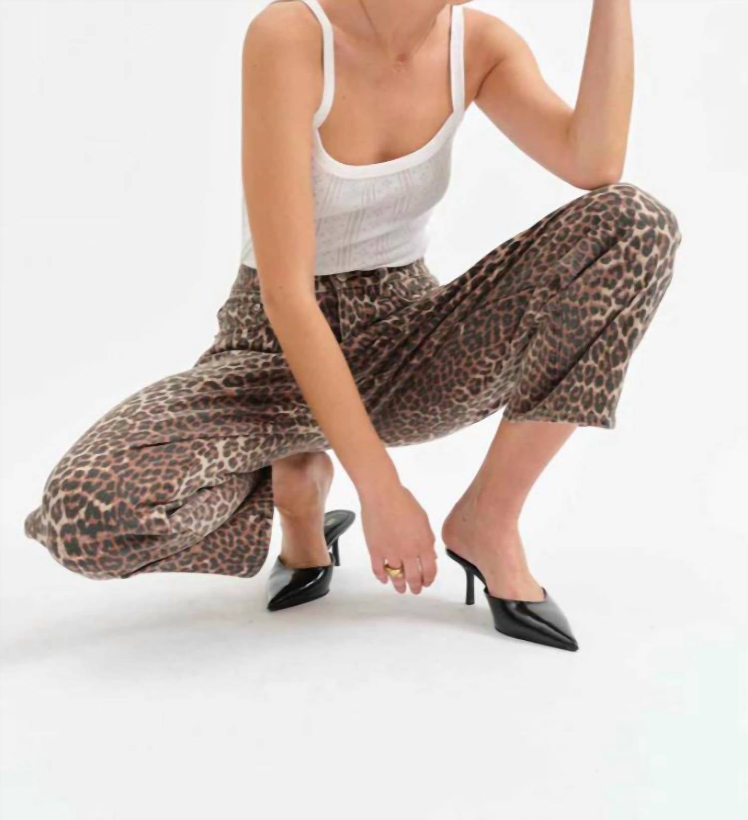 Daze - Westward Barrel Leg Jean