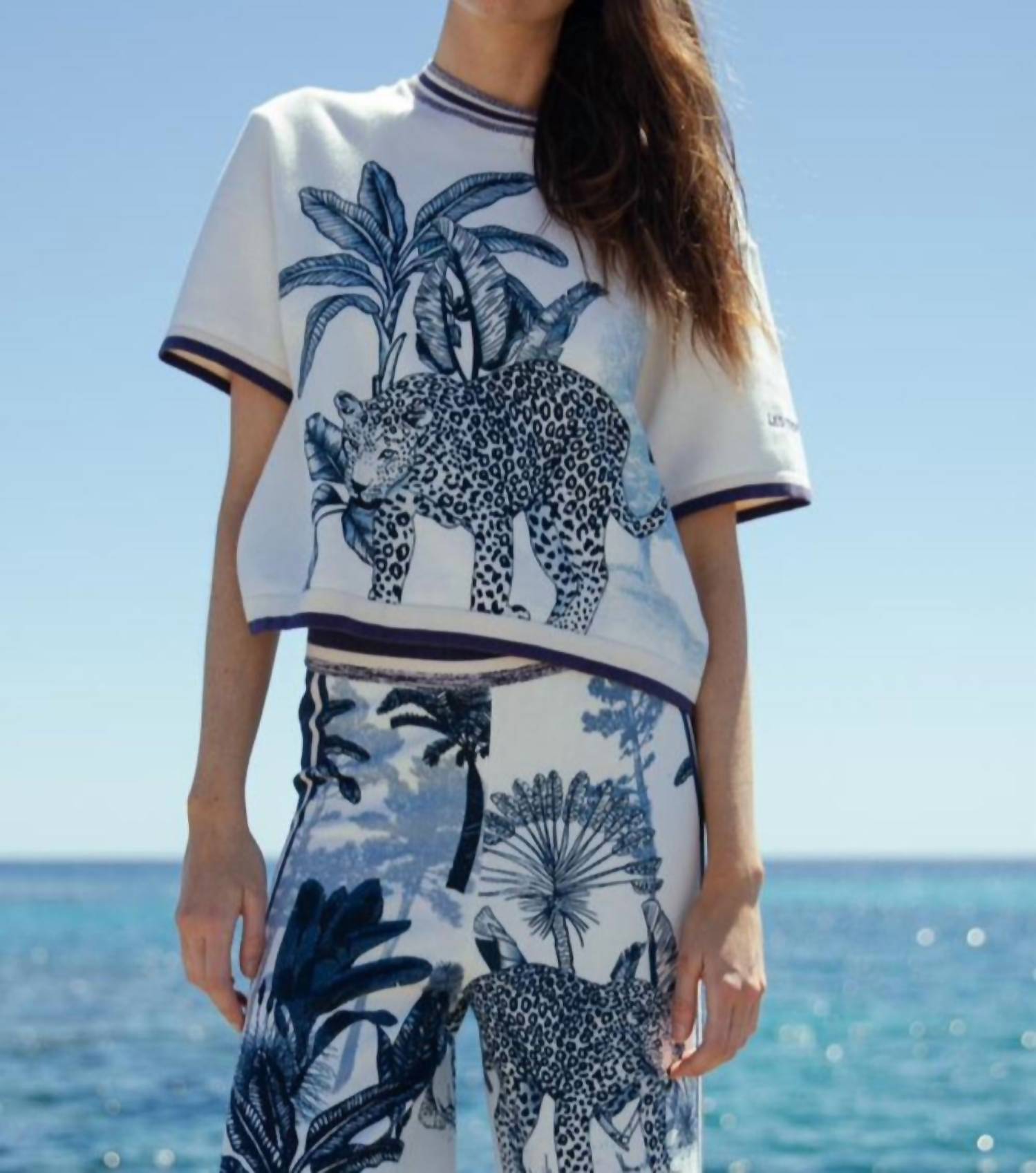 Las Surenas - Women's Knitted Tee