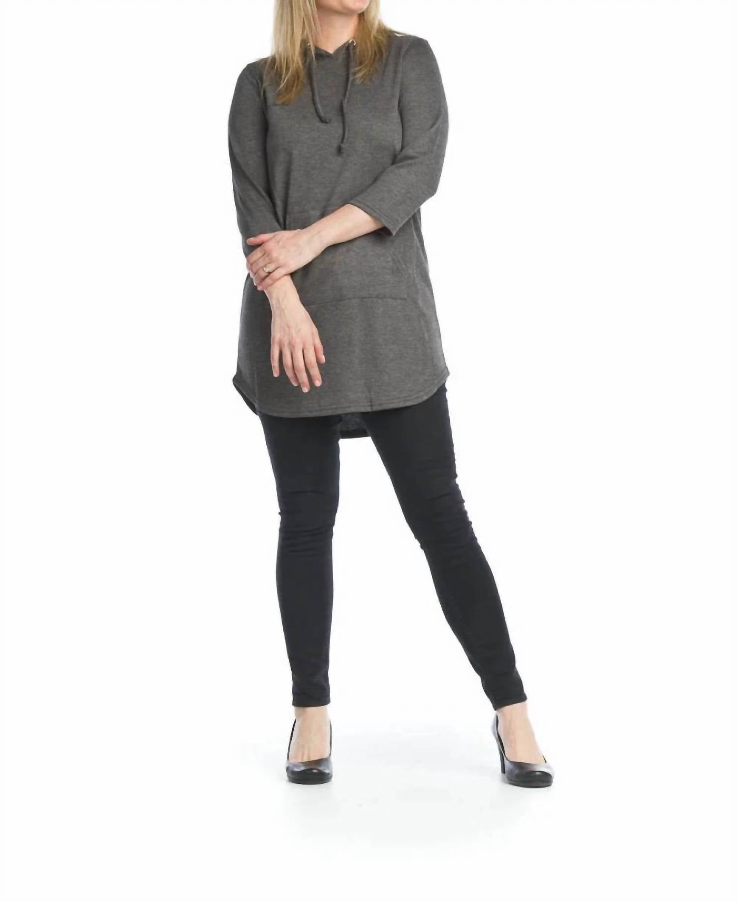 Papillon - 3/4 Sleeve Hoody Dress With Kangaroo Pockets