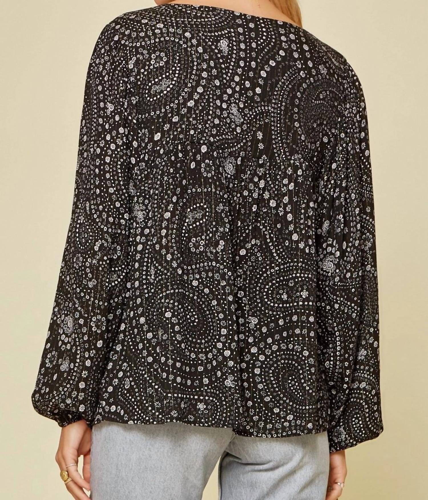 Andree By Unit - Abstract Floral Embroidered Blouse