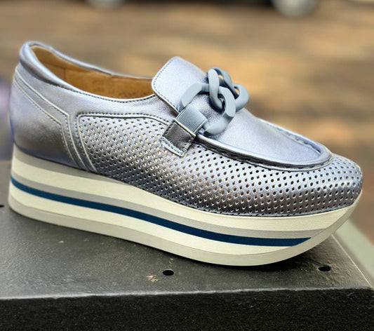 Softwaves - Women's Cassie Sneakers