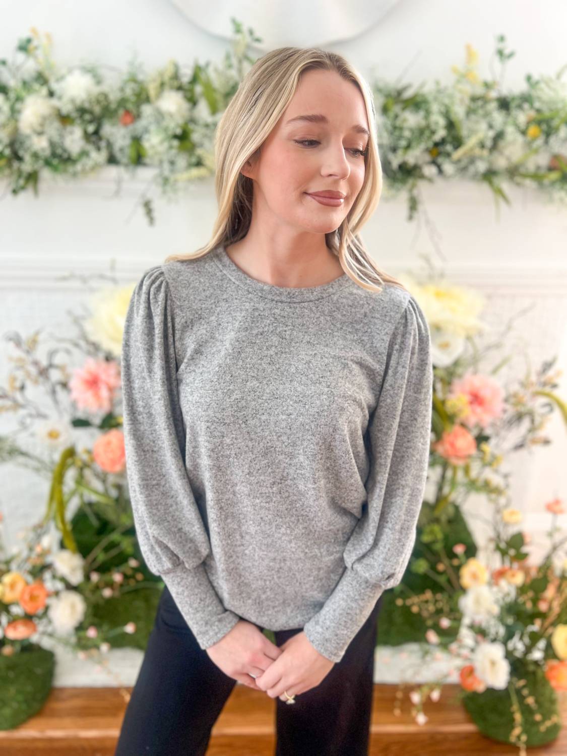Lovely Melody - Samantha Bubble Sleeve Top