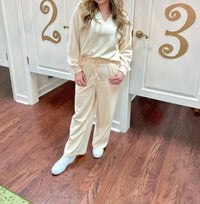 Listicle - Vixen V Neck Sweatshirt And Pants Set