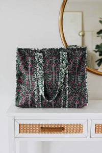 Crowned Free - Women's Quilted Market Bag