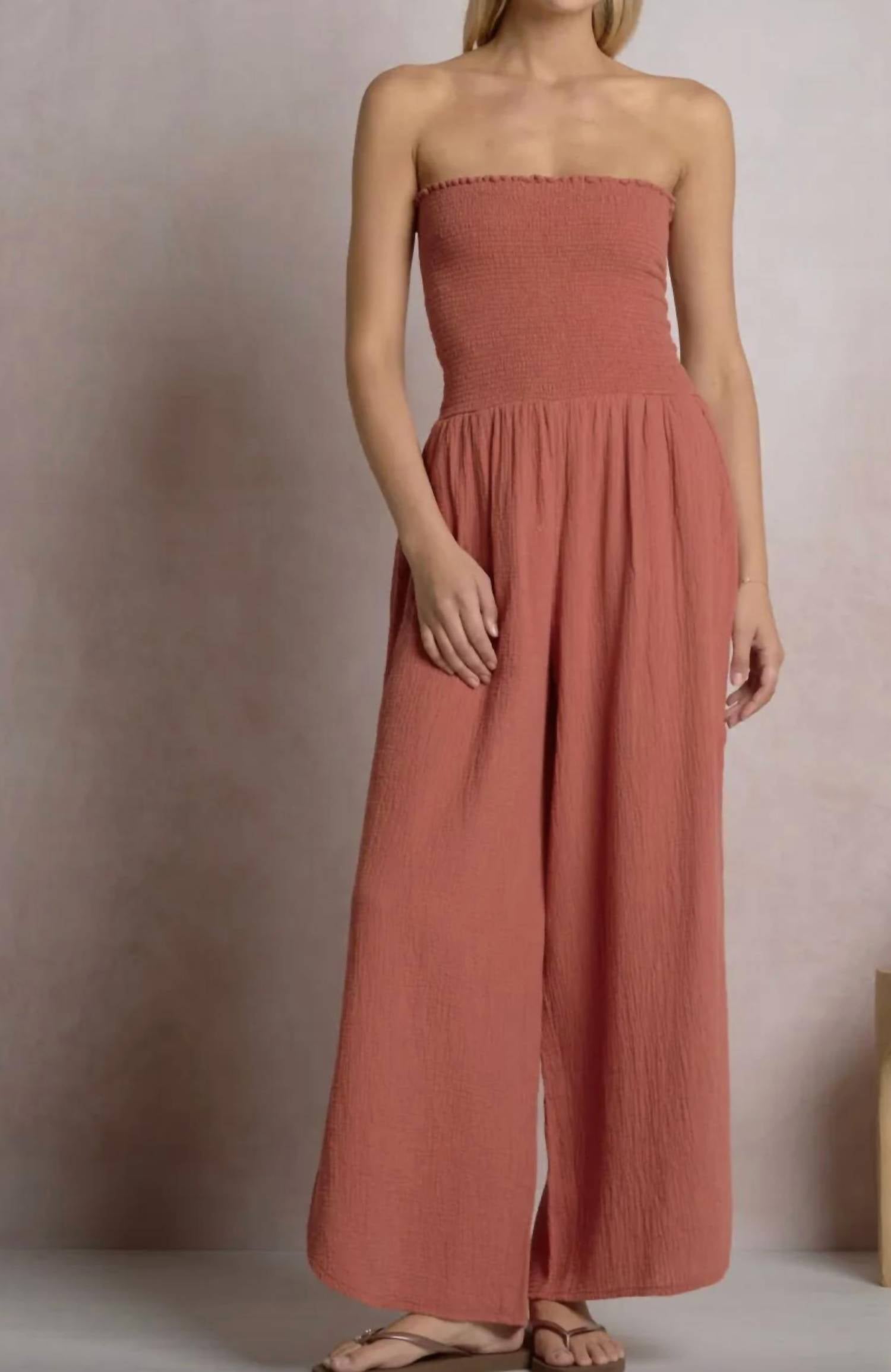 Elan - STRAPLESS SMOCK JUMPER
