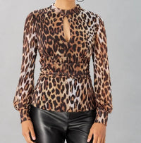 Lola & Sophie - Leopard Mesh Keyhole Top