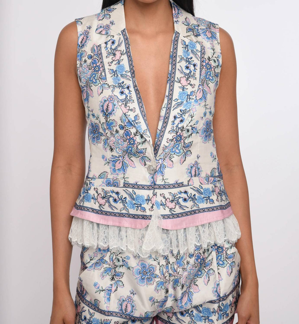 Love The Label - Kaye Vest
