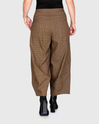 ALEMBIKA Bonanza Trousers in houndstooth - women's pants - detail view
