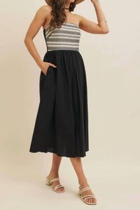 In February - Crochet Contrast Tube Top Midi Dress With Pockets