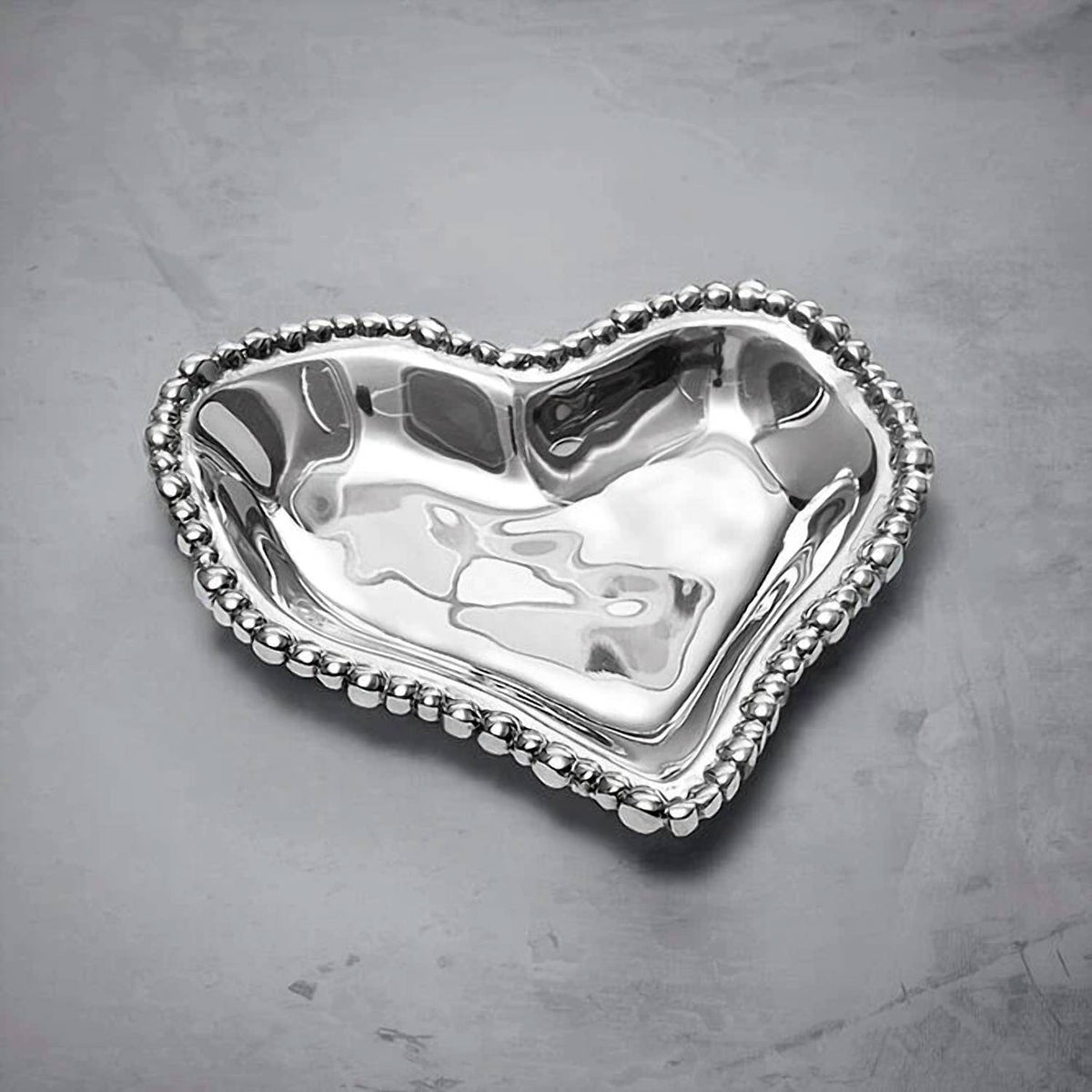 Beatriz Ball - Organic Pearl Small Heart Platter