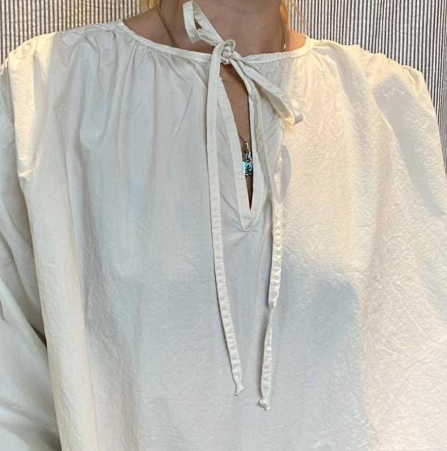 A SHIRT THING Frenchie Cabo Parachute Top in white - women's blouse - detail view