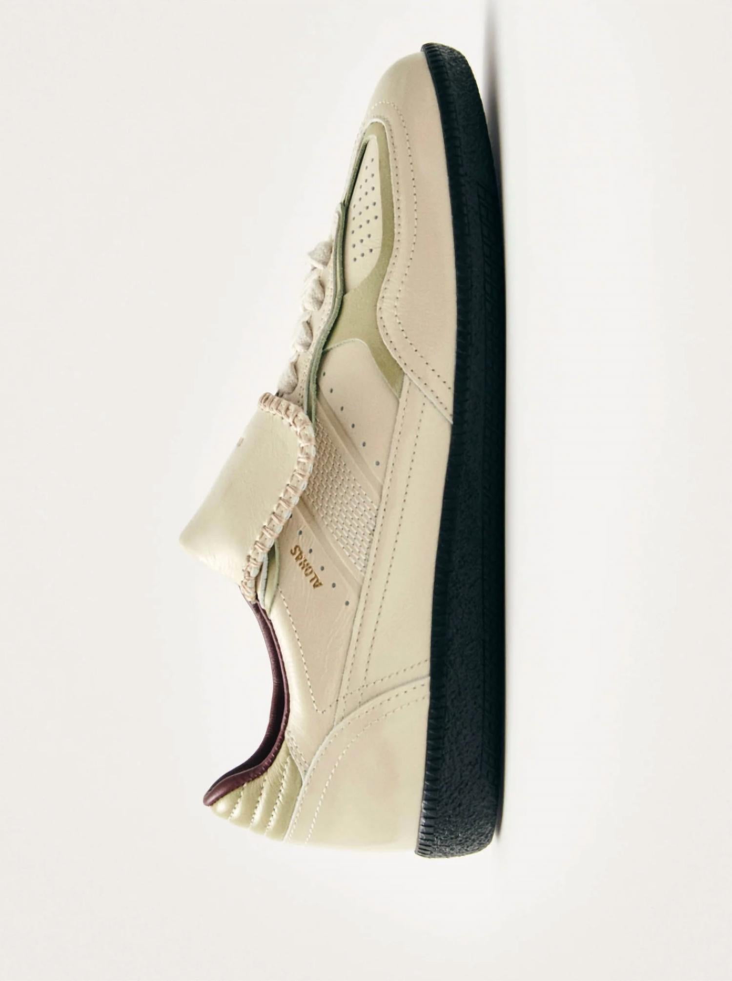 Alohas - Women's Club Onix Sneakers