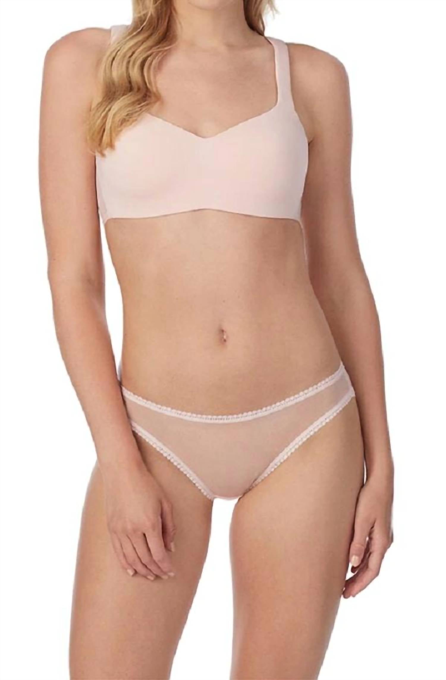 Sleek Invisible Scoopneck Bra