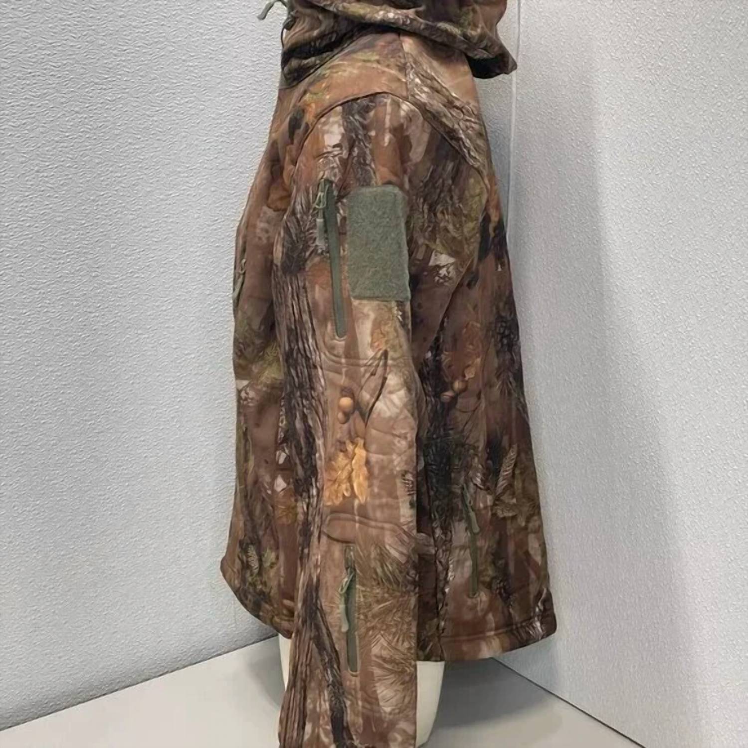 New View Hunting - Men's Insulated Jacket