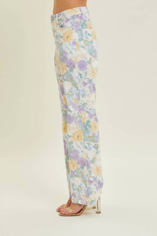 Baevely By Wellmade - Jeanette Floral Jeans