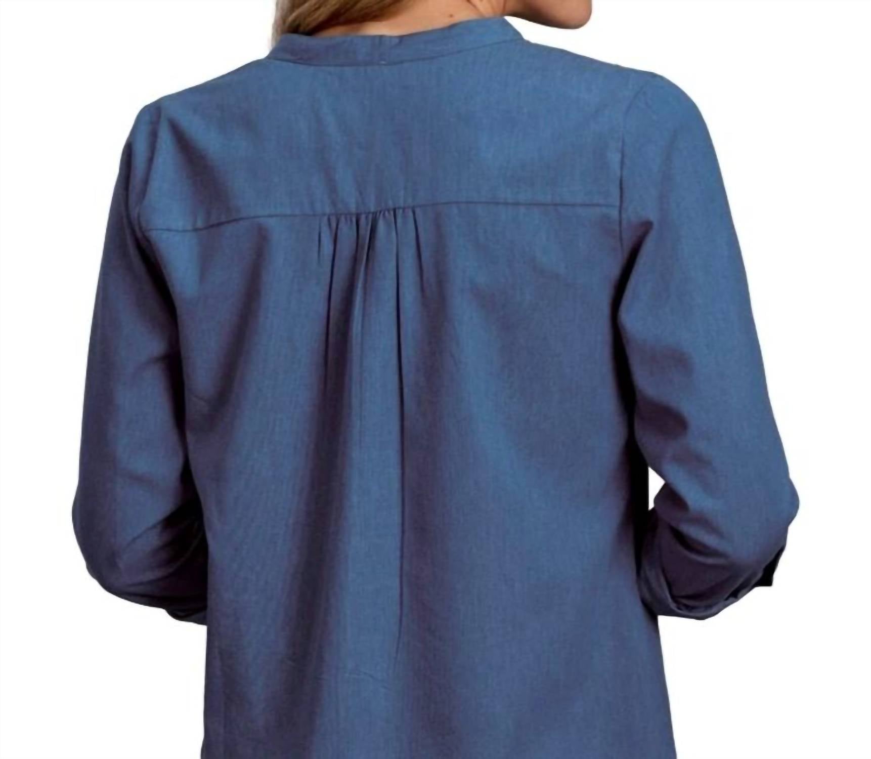 Roper - Ladies Embroidered Denim Blouse