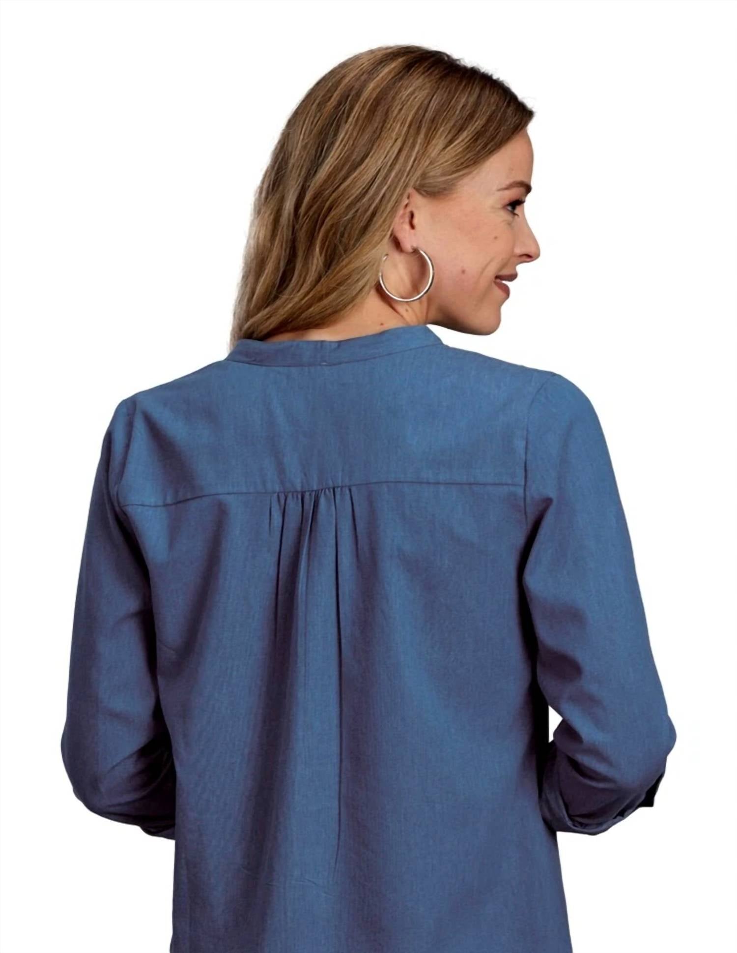 Roper - Ladies Embroidered Denim Blouse