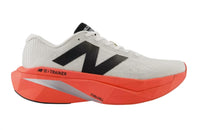 New Balance Men's Fuelcell Supercomp Trainer V3 Shoes in urgent red - men's sneaker