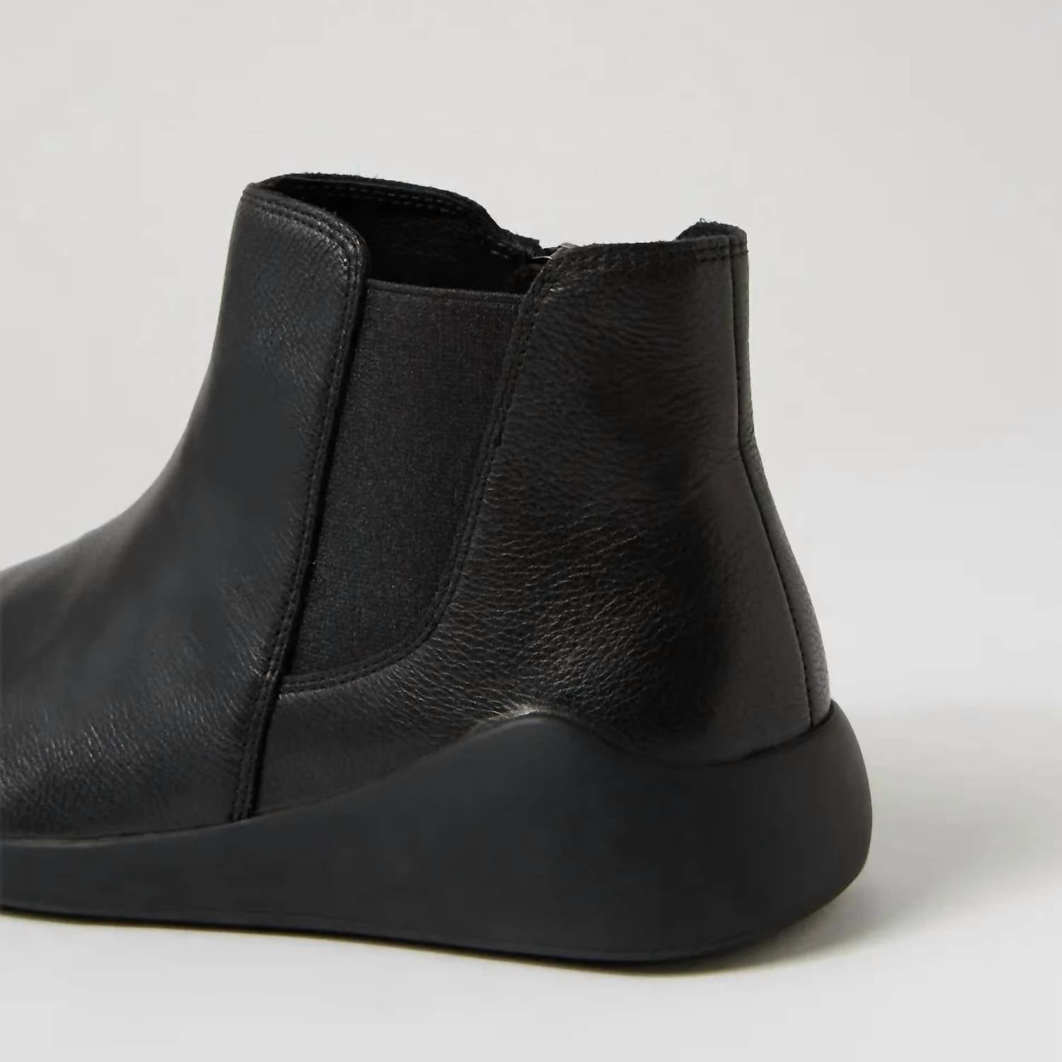 Ziera - Women's Yumba Boots